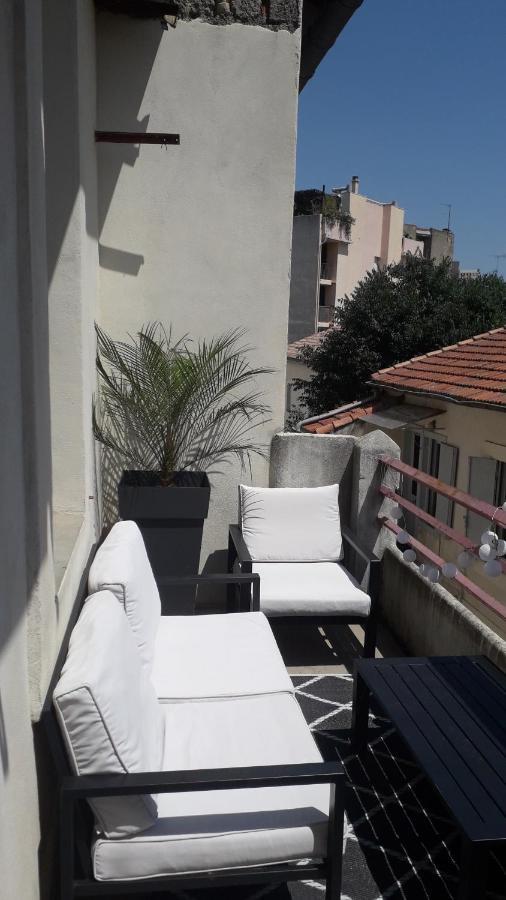 Appartement Centre-Ville Avec Terrasse Montpellier Eksteriør billede